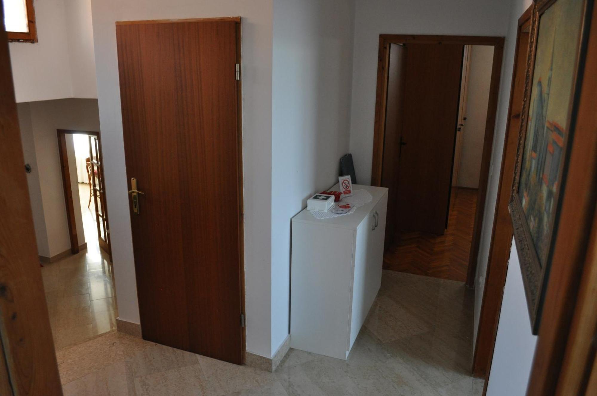 Apartman Ostrea *** Bale Exterior foto
